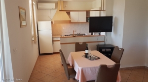 79A4 - Apartment Matea:
