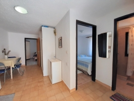 54B4 - Bungalow Cherry: