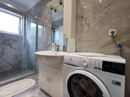 25A4 - Apartment Kika: