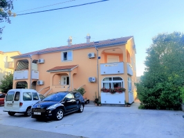 04A2 - Apartment Angela:
