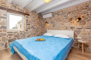 56H4 - Holiday Home Mare: