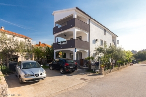 01A4 - Apartment Dodo:
