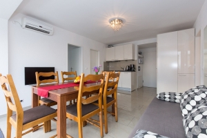 59A1 - Apartment Koralj nr. 1:
