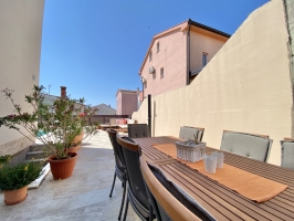 24H8 - Holiday Home Ira: