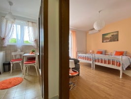 52S3 - Studio Xenia: