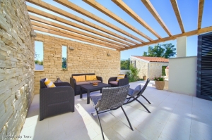 71H6 - Holiday home Patrizia: