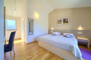 71H6 - Holiday home Patrizia: