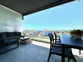 03A4 - Apartment Panoramico: