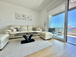 03A4 - Apartment Panoramico: