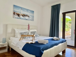 28A6 - Apartment KrisTina: